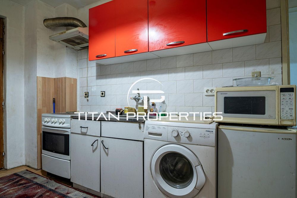 Многостаен апартамент под наем в Център