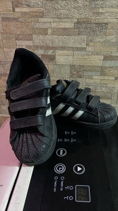 Кросовки adidas