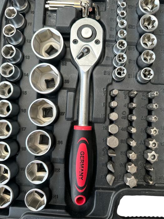 Професионален комплект инструменти за кола