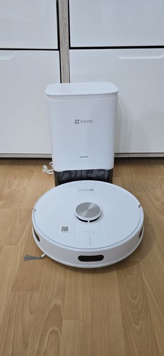 Robot aspirator cu mop Ezviz RE4 Plus