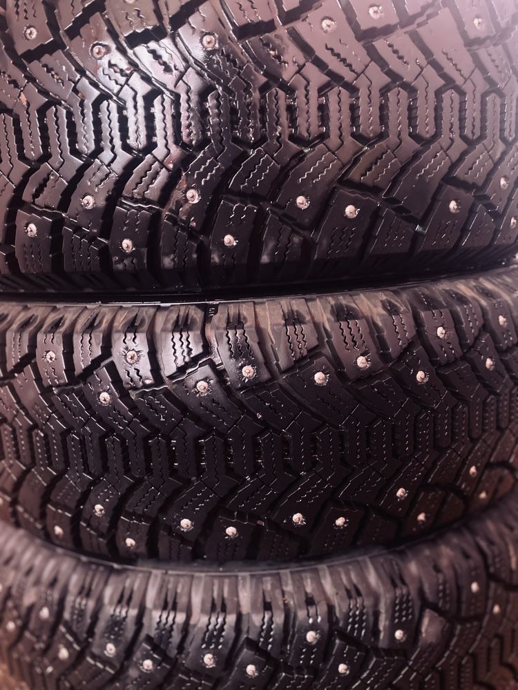 Продам шины 185/65 R15