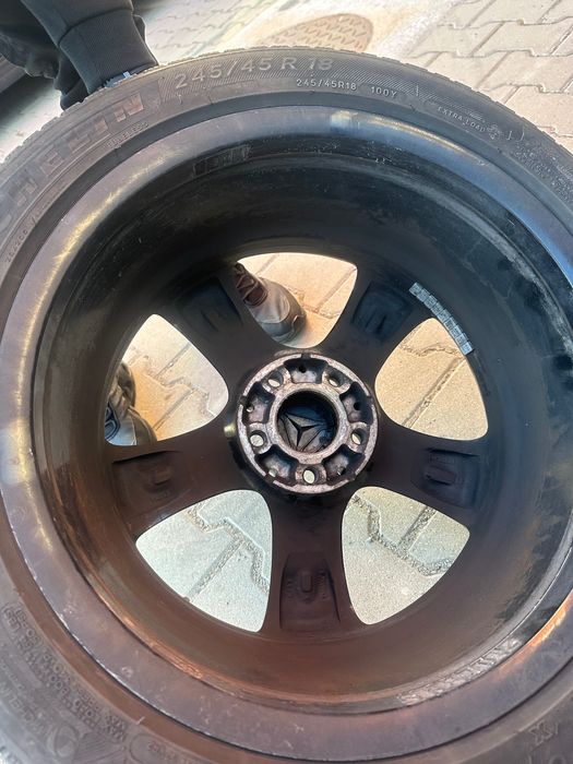 Зимни гуми с джанти 245/45/R18 MICHELIN TOTAL PERFORMANCE