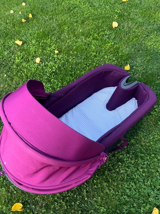 Stokke Xplory + бебешки кош
