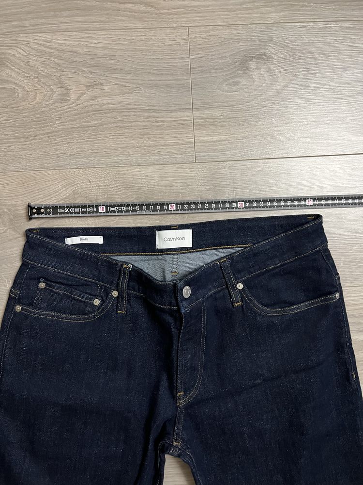 Blugi Calvin Klein 100% Originali, noi fara eticheta