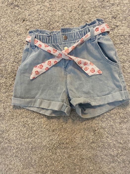 Къси панталонки Zara, поли 110-128 cm,