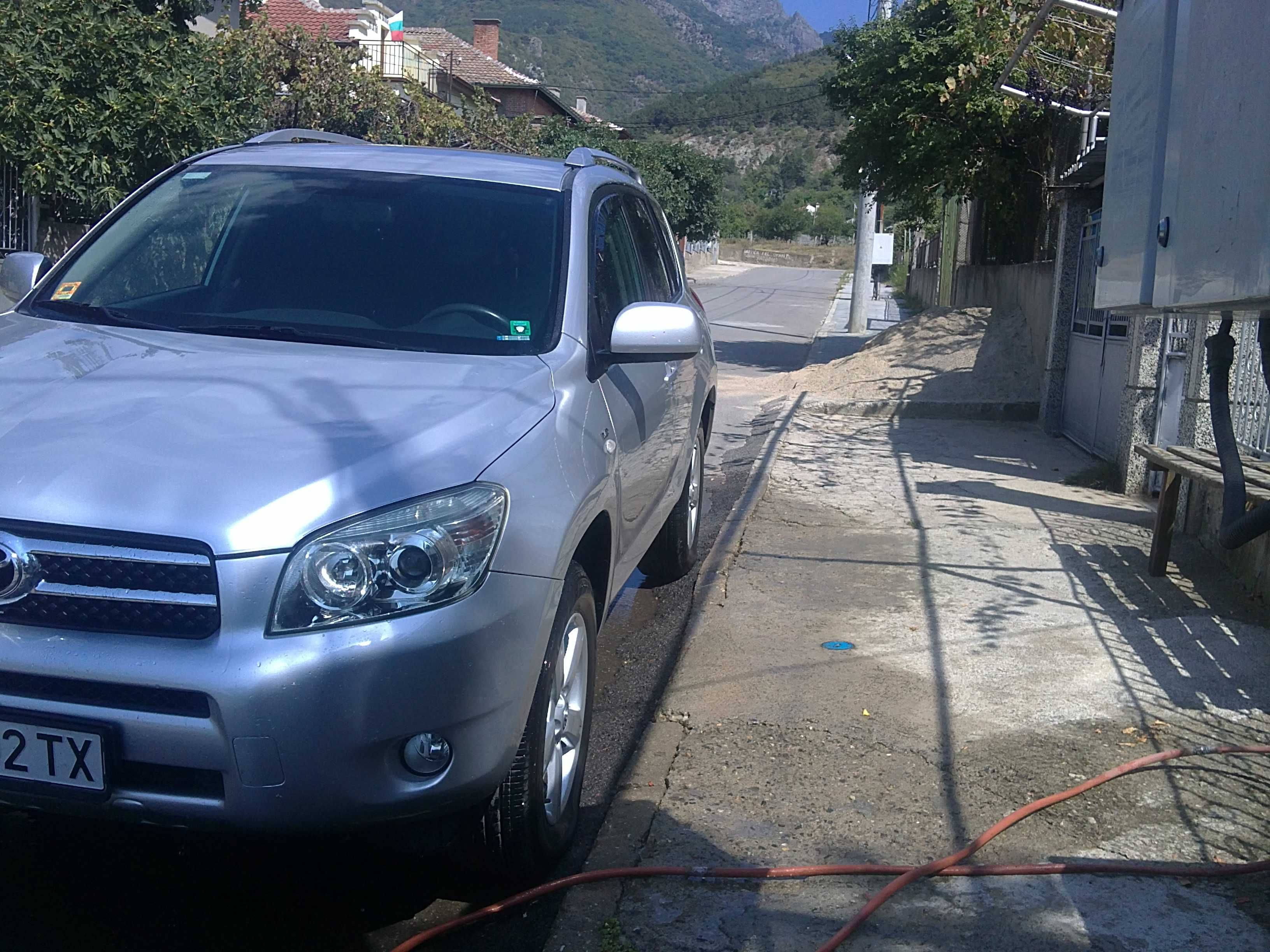 Оригинални Капачка щора за багажник  за Toyota RAV4 от 2006г.до