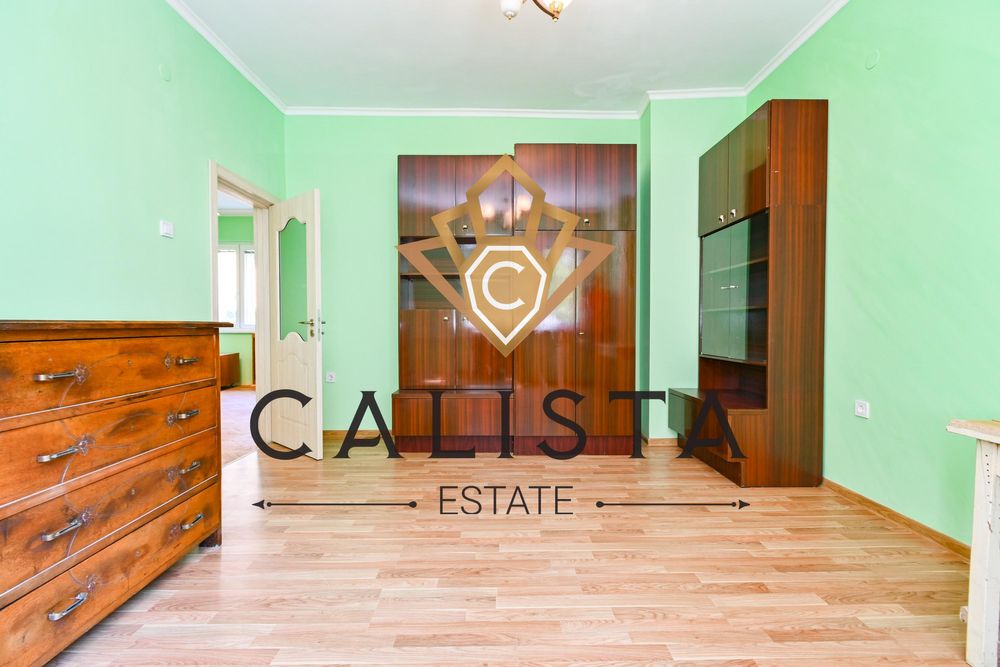 Дава се под наем Тристаен апартамент в София, Център - 90 кв.м за 650 € - Снимка #4