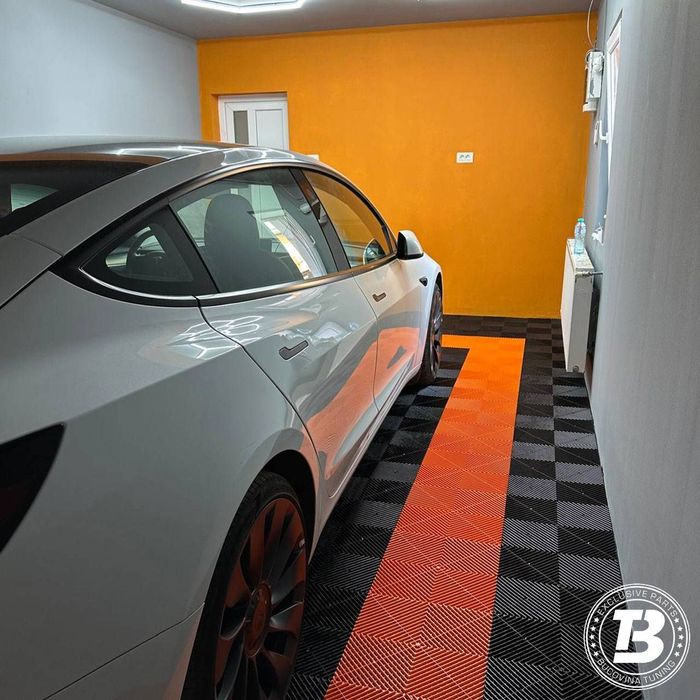 Pardoseala Modulara pentru Garaj si Ateliere Detailing - Portocalie