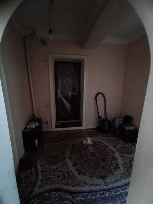 Коракамиш 4 хона сотилади. Кара камыш продаётся 4 комнатная квартира