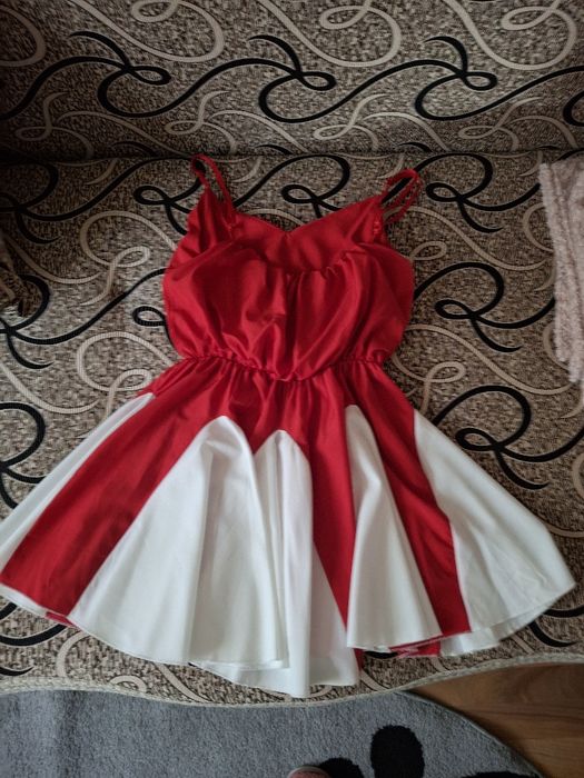 Nou ne purtată fără rupturi poza