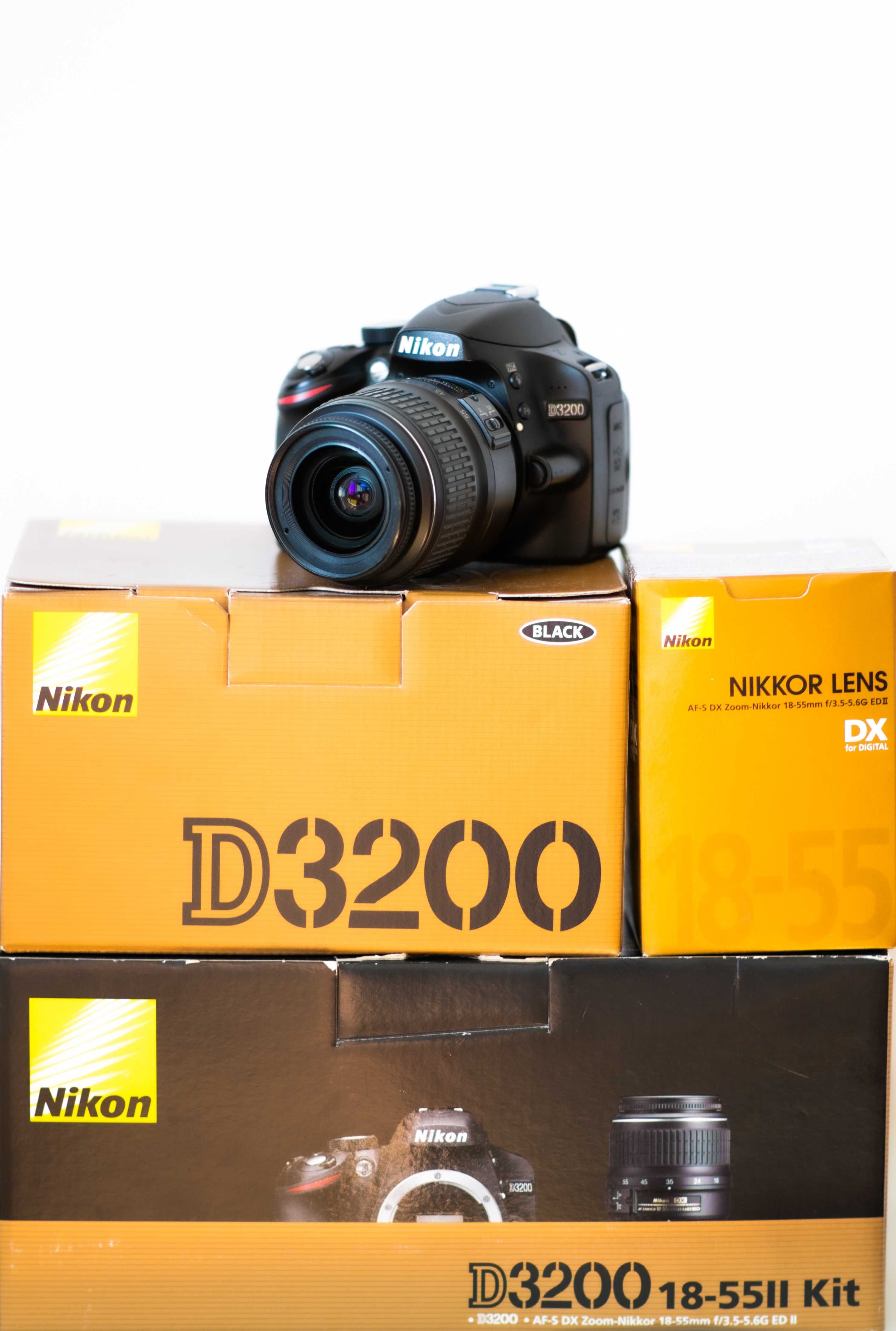 Dslr NIKON D3200 + obiectiv original 18-55mm Nikkor, stare perfecta