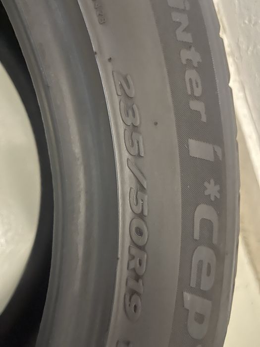 235 50 19 anvelope Hankook iarna