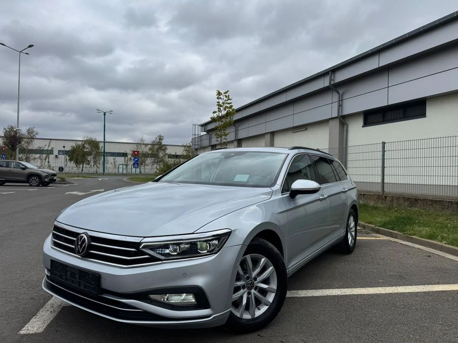 Volkswagen Passat 2,0TDI*control prin gesturi*Digital Cockpit*cheie digitala*distronic
