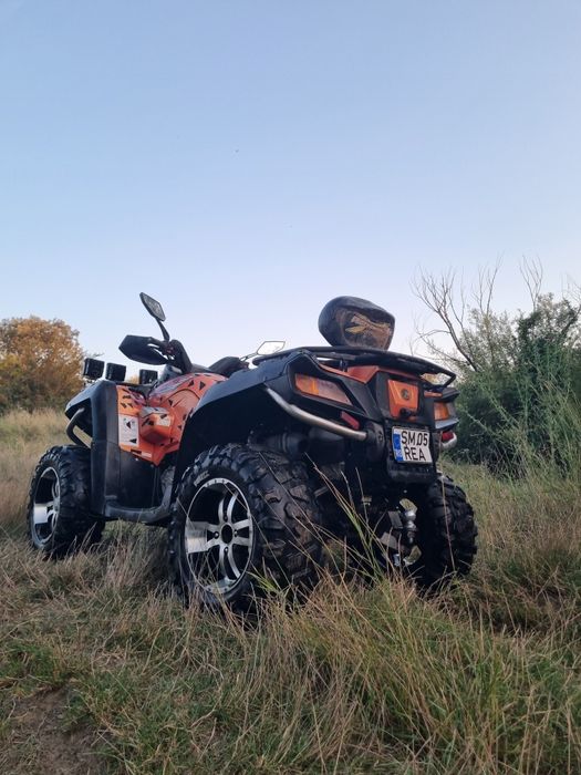 Vând atv cf moto x8 800