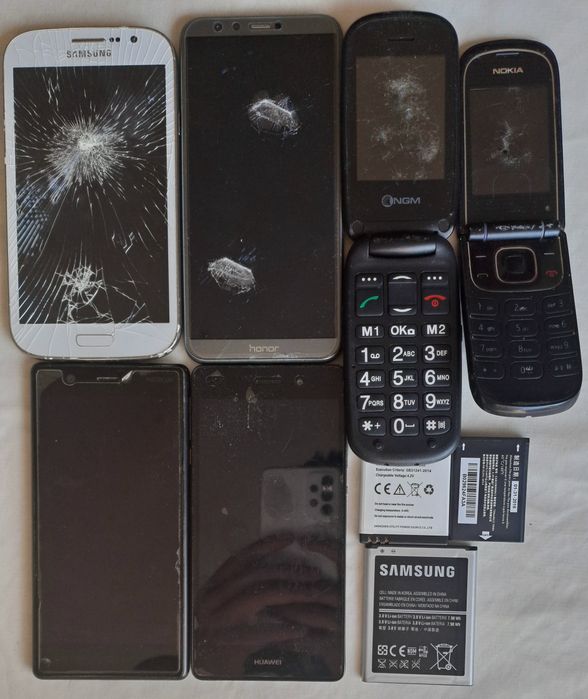 Telefoane defecte