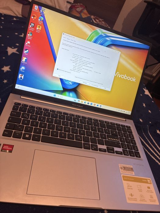 Asus vivobook 16