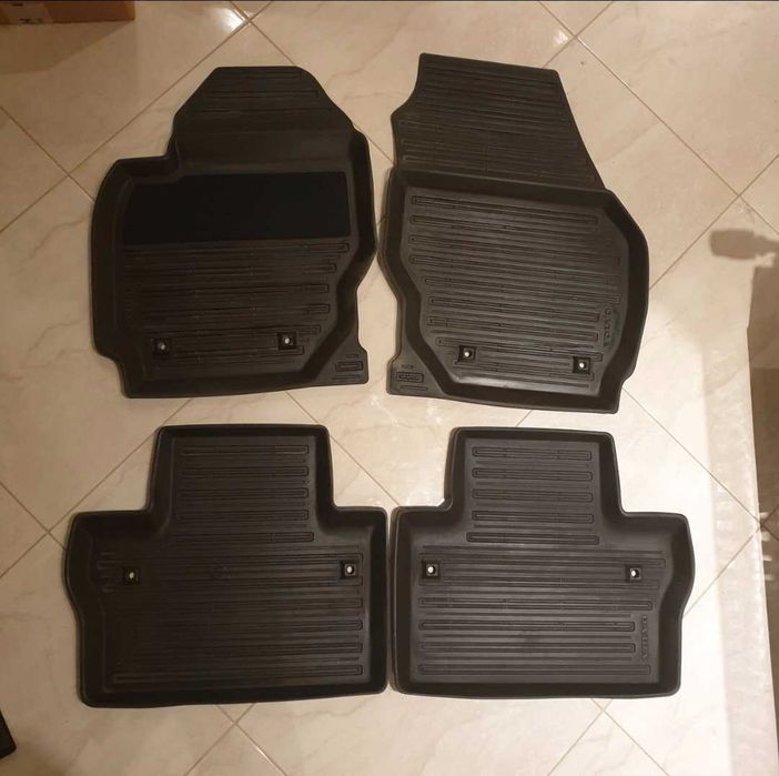 Presuri Covorase Volvo originale din Cauciuc sau Stofă xc60 xc90 s60..