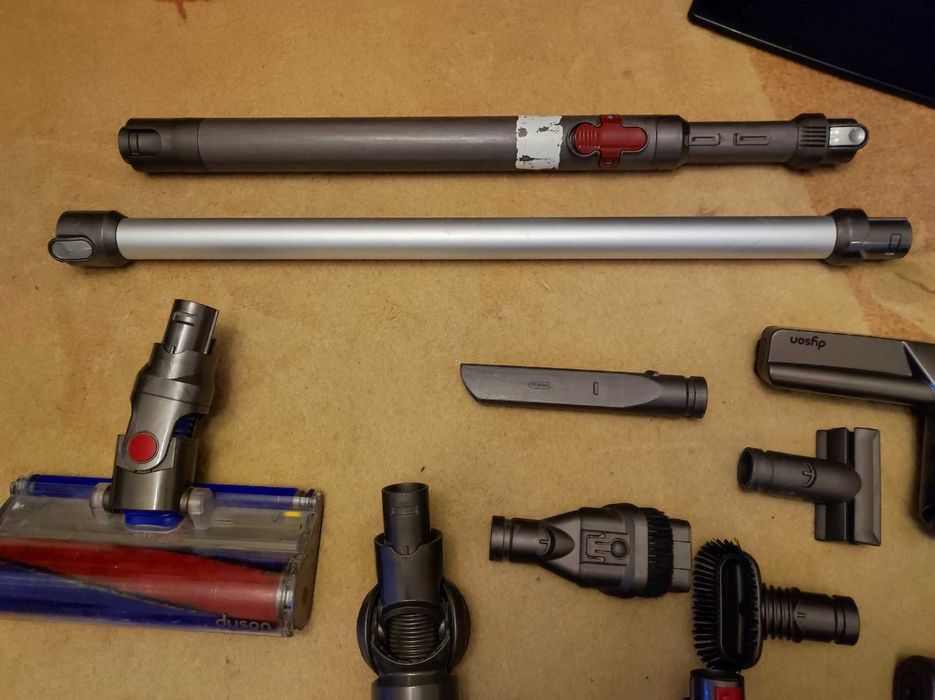 Teava, perie Dyson