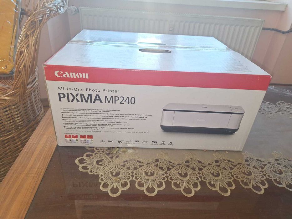 Vând multifuncțională Canon MP240