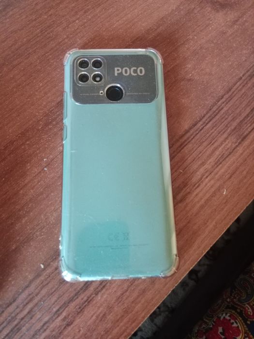 Poco c40 смартфон