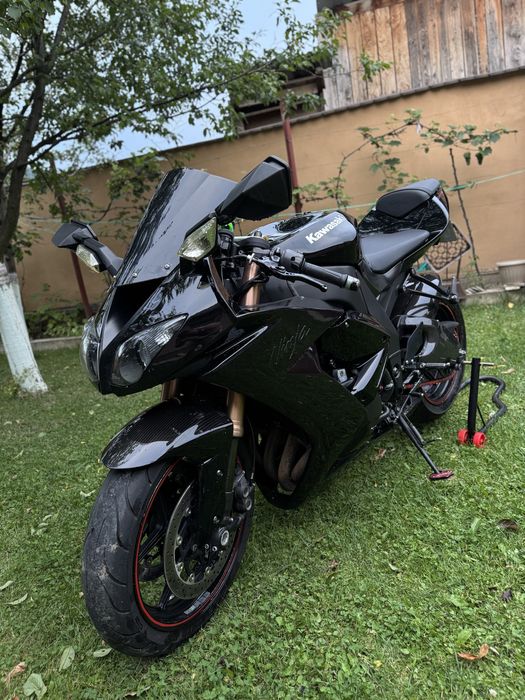 Kawasaki ZX10-R ninja 2009 200cp (honda cbr yamaha r1 suzuki gsxr)