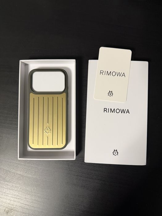 Husa Rimowa iPhone 17 pro