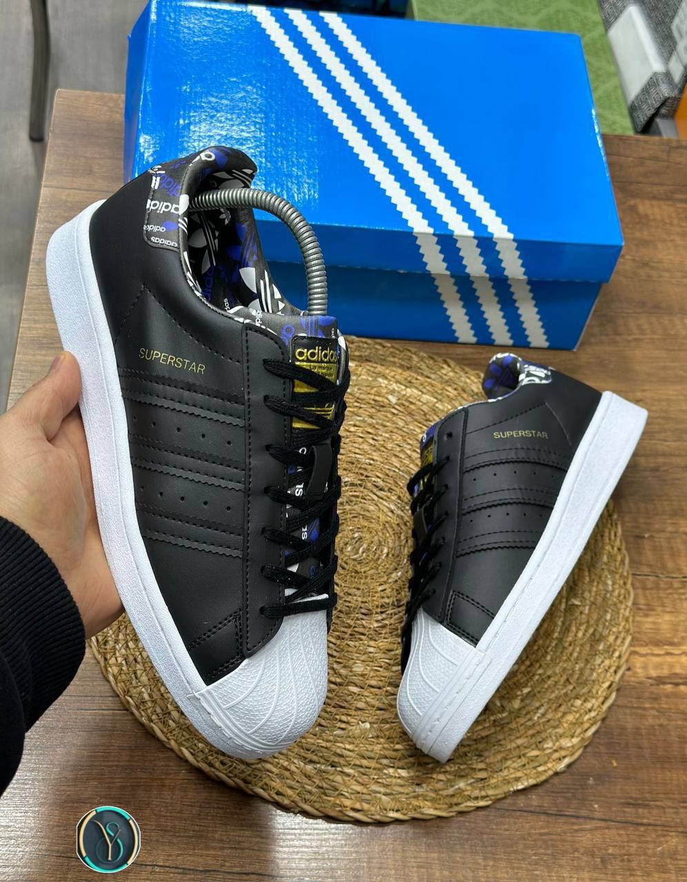 Adidasi adidas superstar
40-44
260 lei