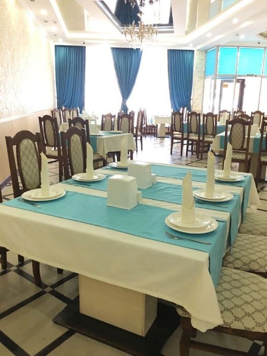 Скатерти на стол, салфетки, чехлы, банты на стулья на заказ Астана