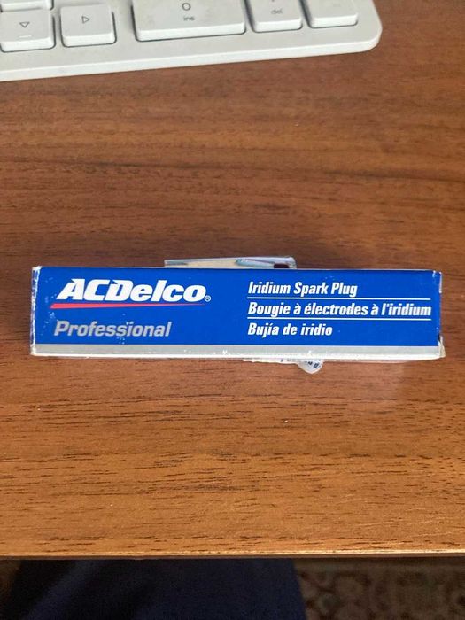 Свечи новые, ACDelco