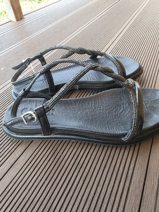 Sandale nr 38 și 39