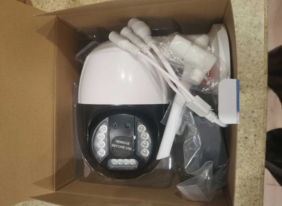 Уличная камера видеонаблюдения