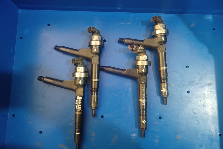 Set injectoare 8973138612  897313-8612  1.7 CDTI MX1253 Opel Meriva 1