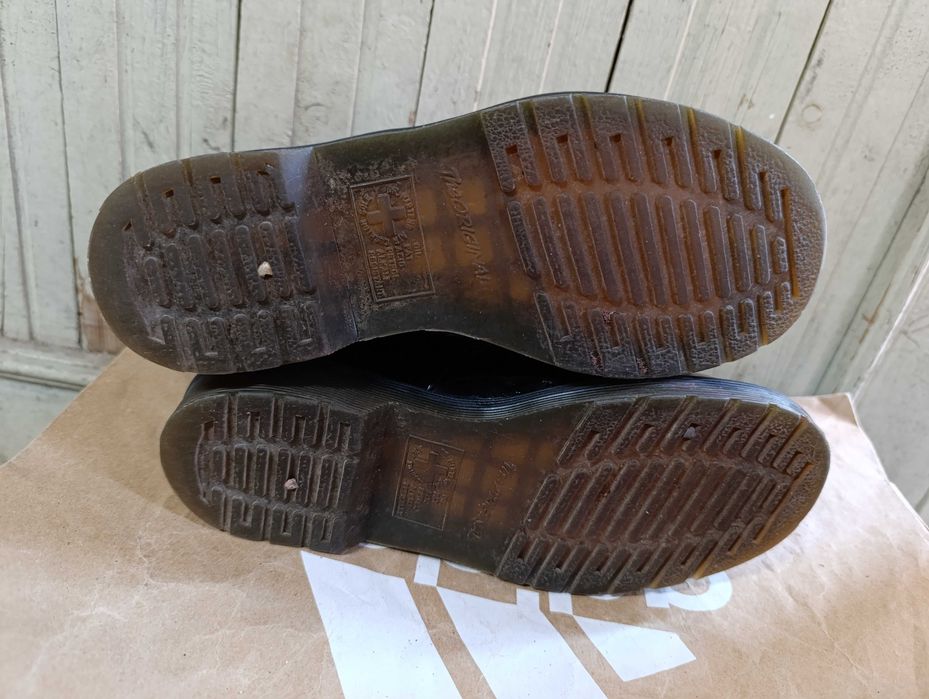 ''Dr. Martens 1460 W''оригинални боти 37 номер