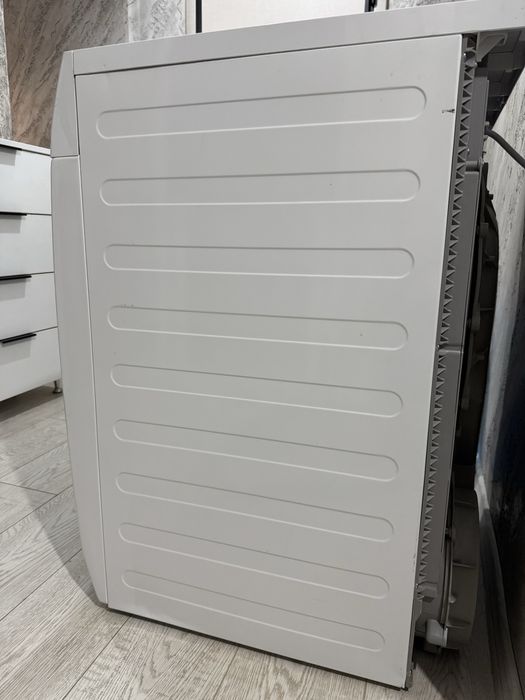 Сушилня AEG термопомпа