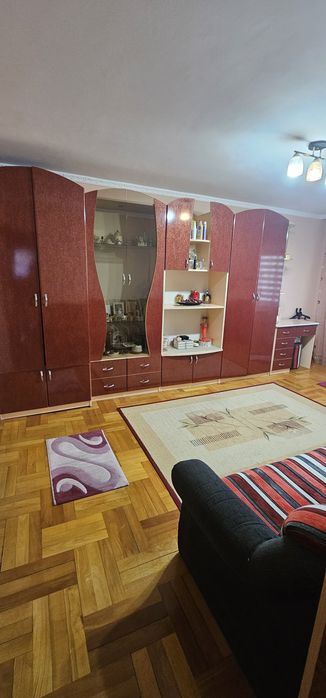 Apartament de vânzare, PB 3 camere, 64 mp, Str. Sfântul Apostol Andrei