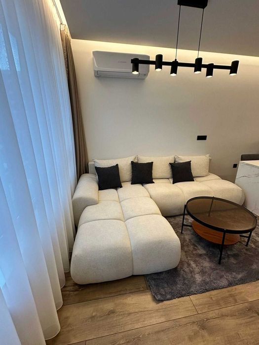 Двустаен имот в кв.Малинова долина