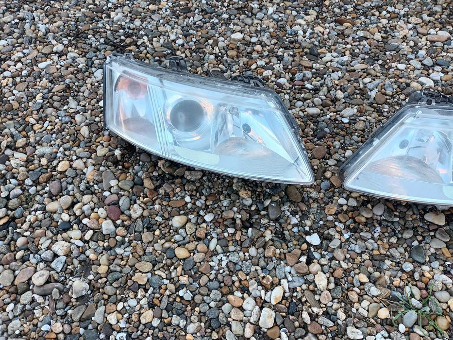 ляв и десен фар за сааб 9-3  SAAB 9-3