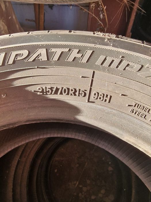 Продам резину в хорошем состоянии