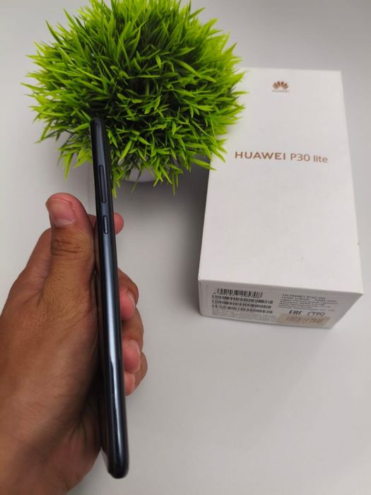 Идеальный Huawei p30 lire Срочноо