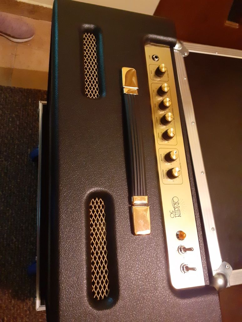 Amplificator chitară full lampă-Marshall  Origin 50C + case IMPECABIL