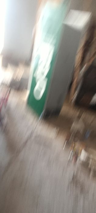 Витрина халаделник