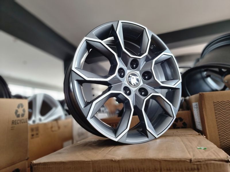 16цола Skoda 4бр 5x112