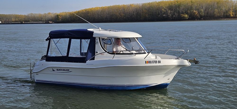 Quicksilver Pilothouse 640 cu Mercury 100 cp si peridoc