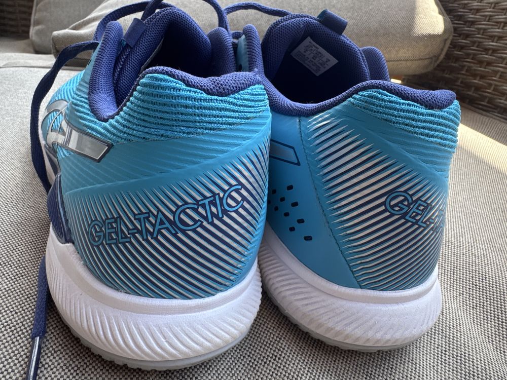 Asics мъжки маратонки 42.5 ти номер