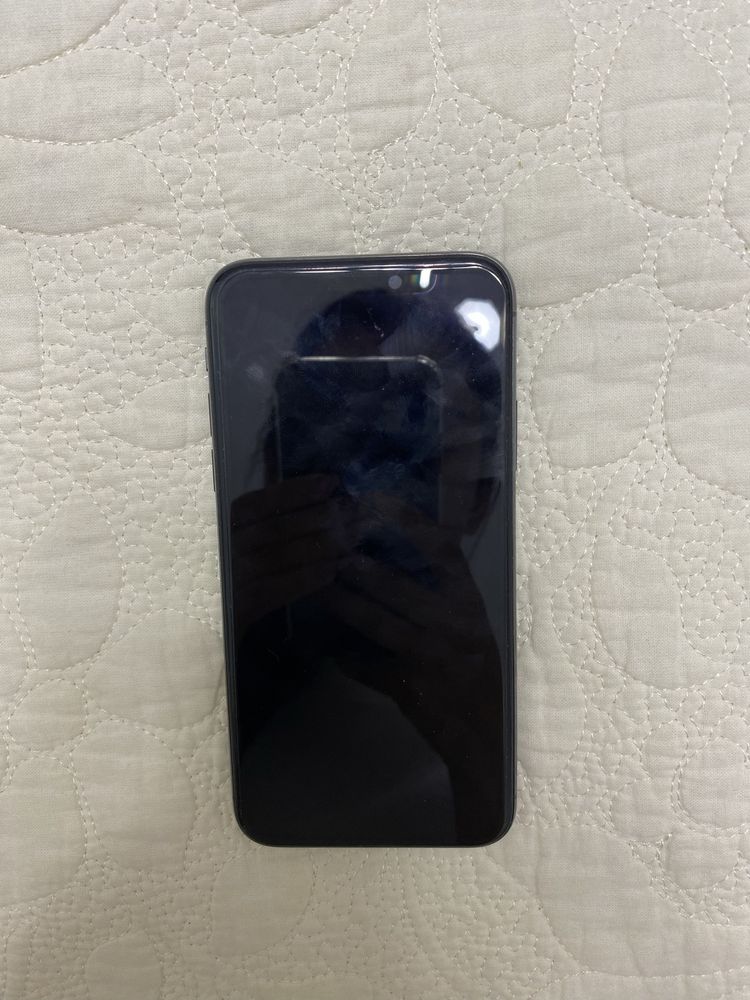 Apple Iphone X. В черном цвете