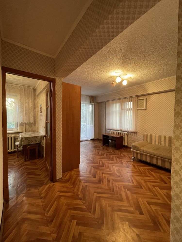 Сдается 1 ком. квартира, р-н центр. рынка