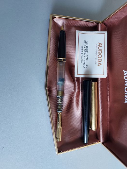 Stilou Aurora Magic rezerve penita aur 14k