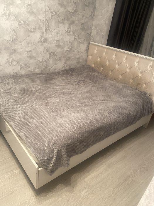 Продам срочно кровать бу