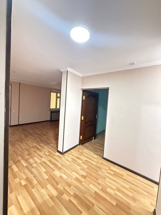 Метро Хамза 3+1 балкон 2×6 комнаты раздельный 100 кв м²