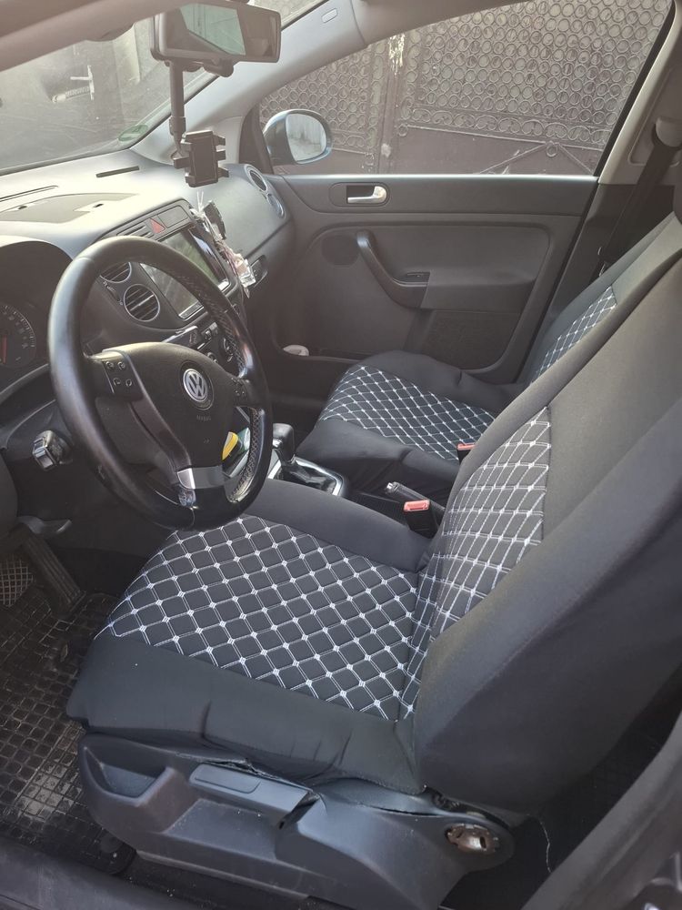 Vand golf 5 plus DSG cititi cu atentie descrierea!!!